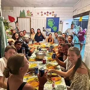 Alaroots Huahine Auberge de jeunesse Haapu